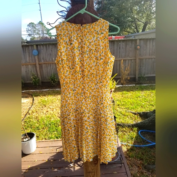 Vintage Oberon yellow rose dress 6 - Picture 3 of 6